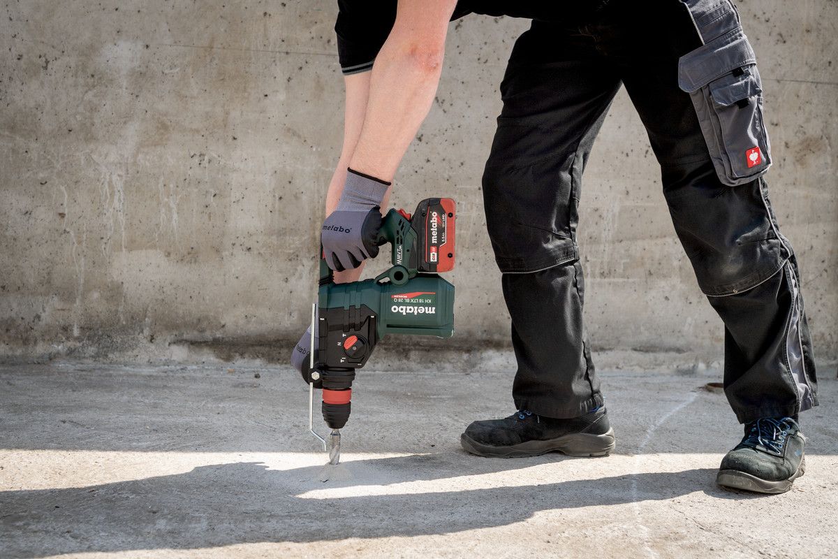 Akku-Kombihammer solo KH 18 LTX BL 28 Q Metabo ohne Akku ohne Ladegerät metaBOX
