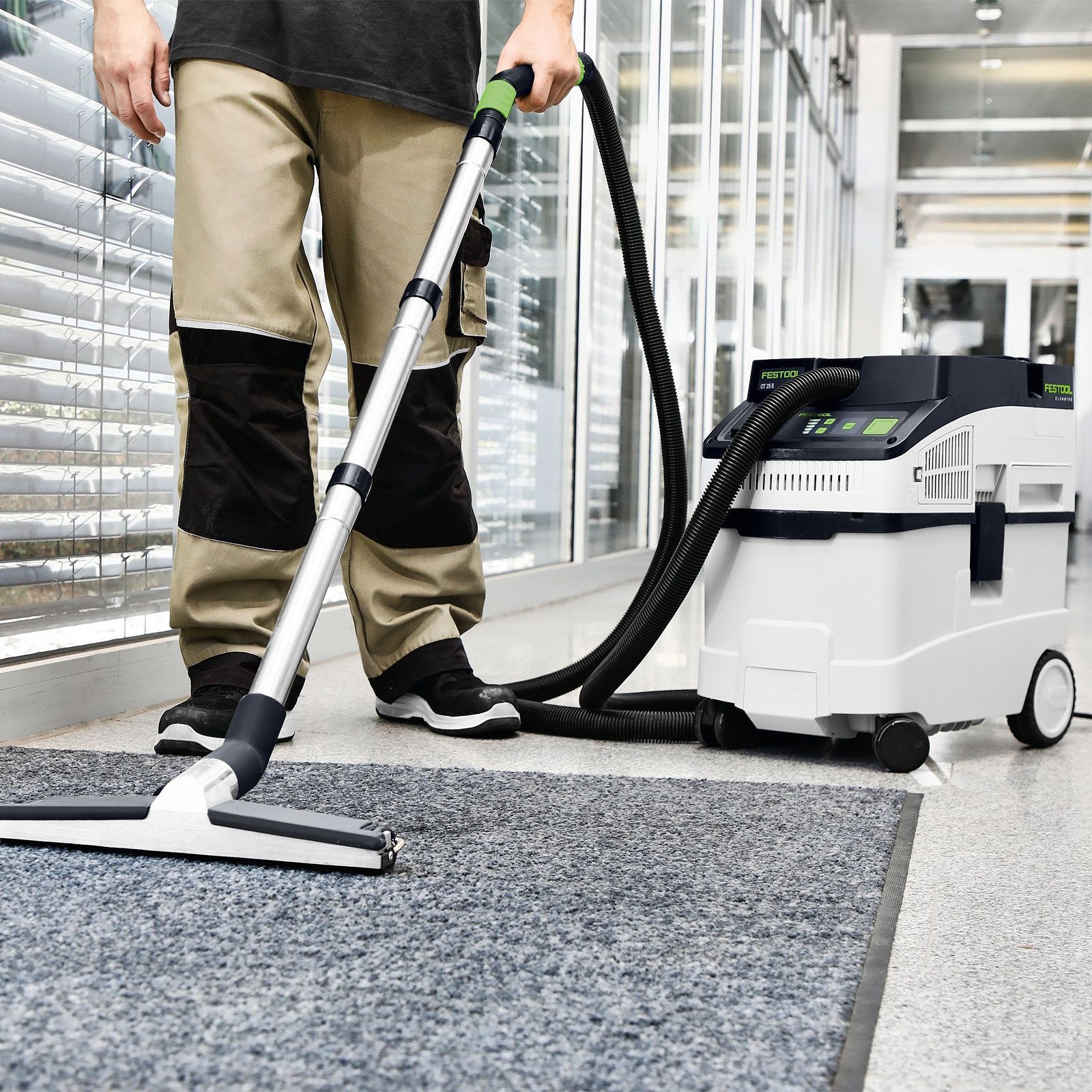 FESTOOL Absaugmobil mit Gerätesteckdose