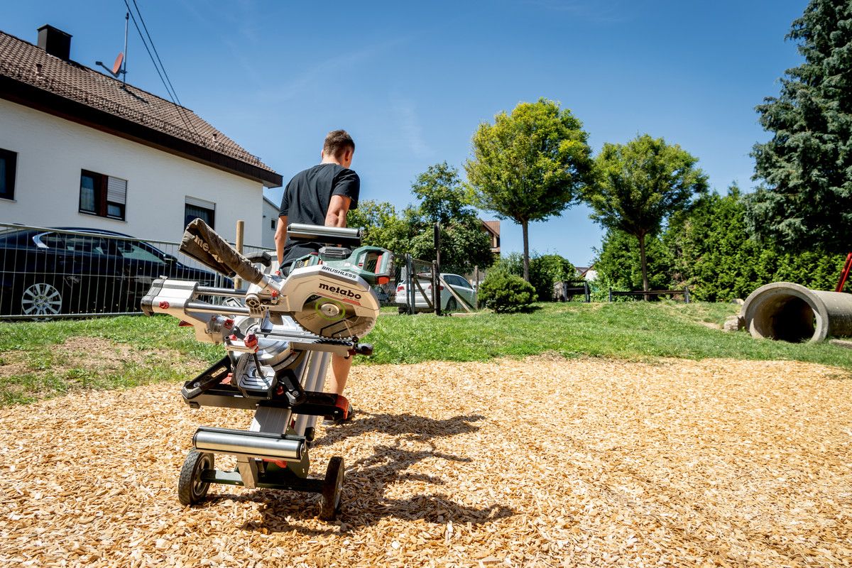 Akku-Kappsäge solo KGS 18 LTX BL 305 Metabo ohne Akku ohne Ladegerät Karton