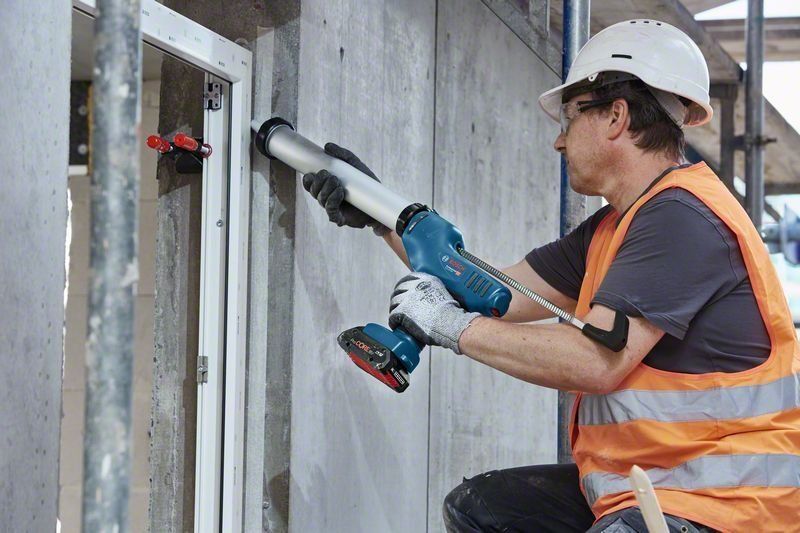 Bosch Akku-Kartuschenpresse GCG 18V-600