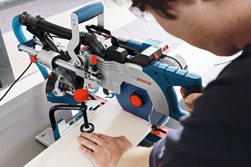 Bosch Paneelsäge GCM 8 SDE
