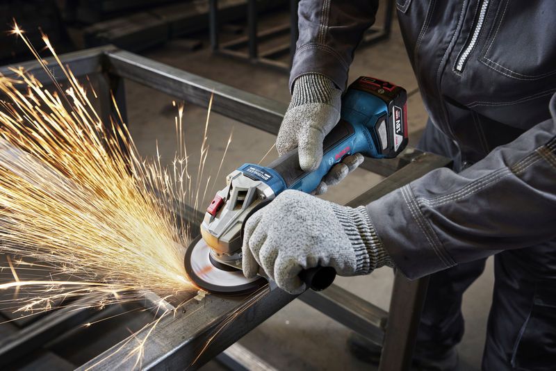 Bosch Akku-Winkelschleifer GWS 18V-8