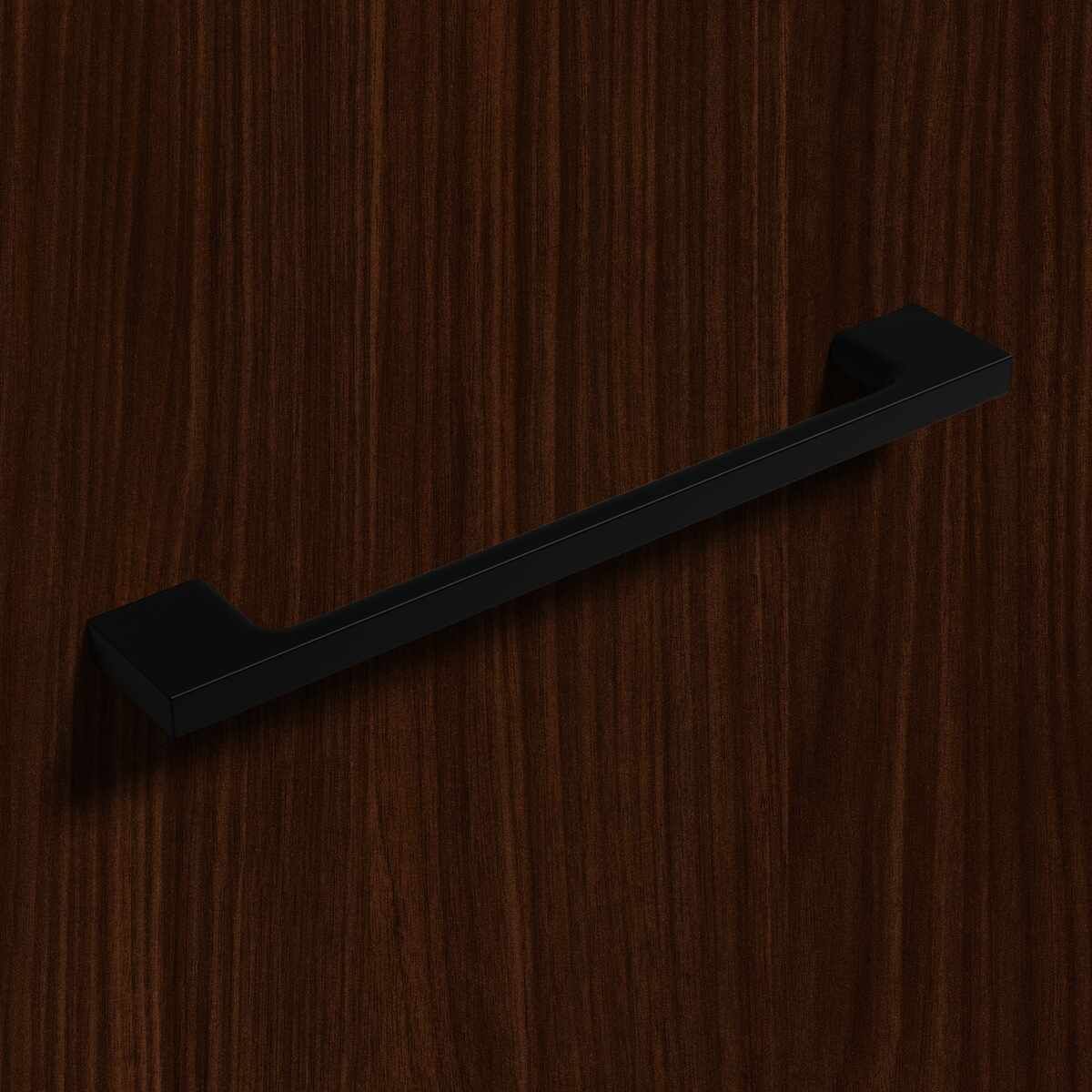 Griff Belluno, Bohrabstand 96, L 130 mm, B 9 mm, H