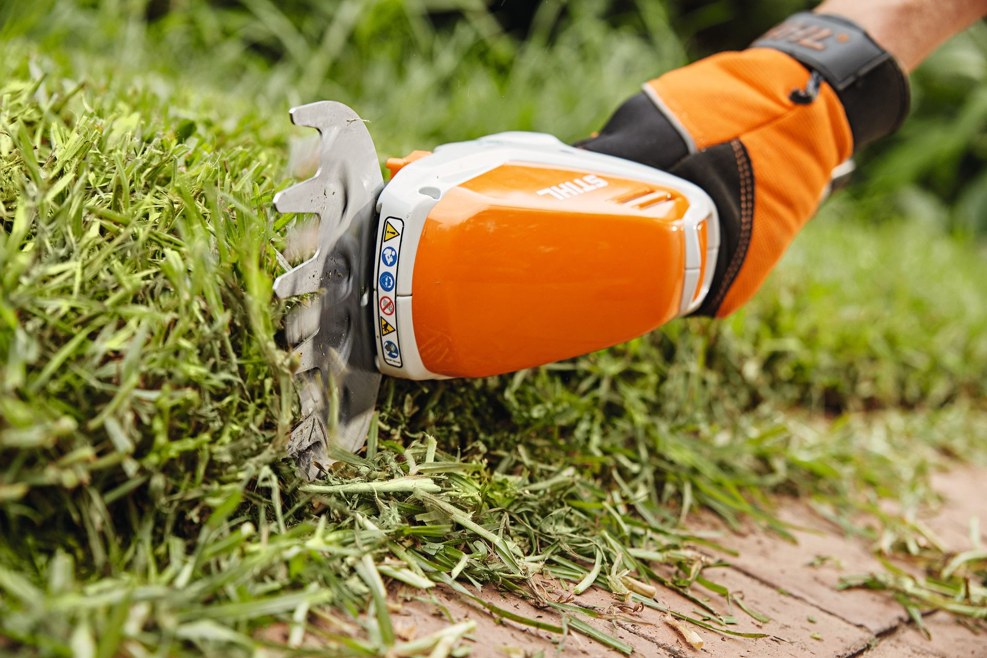 STIHL Akku-Heckenschere HSA 26