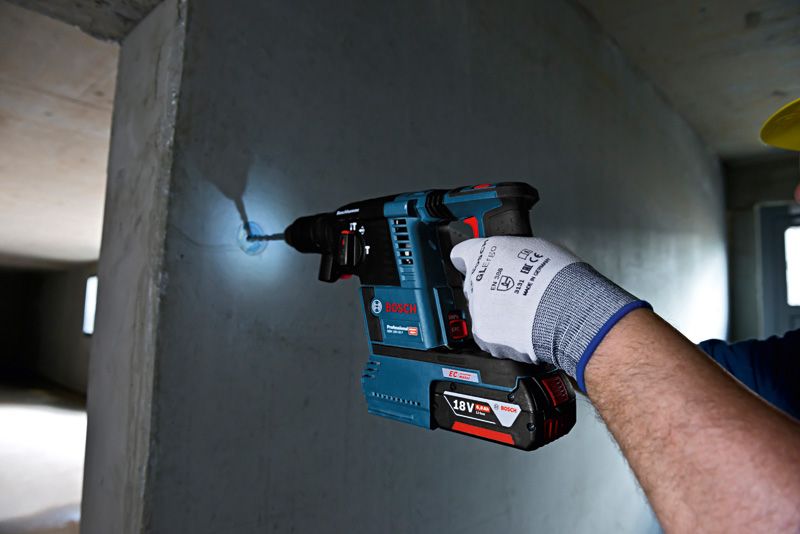 Bosch Akku-Bohrhammer GBH 18V-26F
