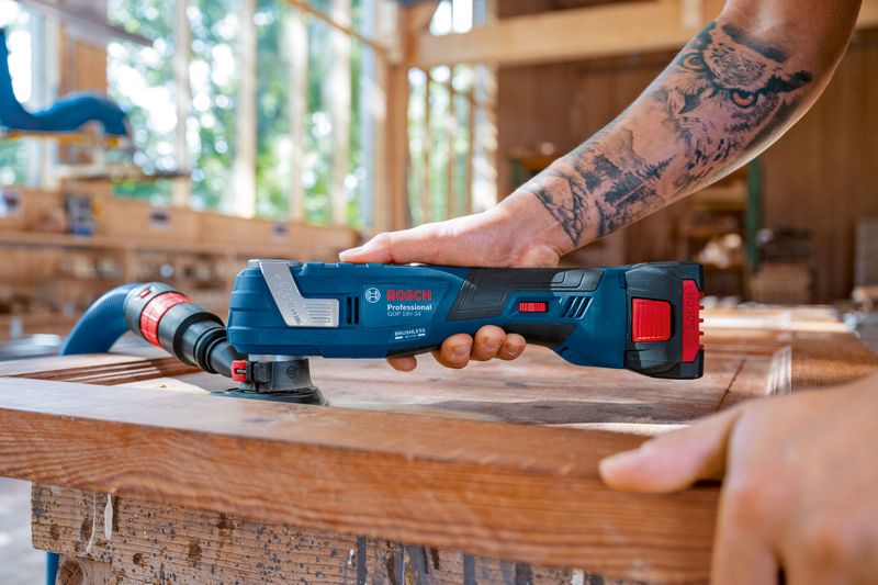 Bosch Akku-Multi-Cutter GOP 18V-34