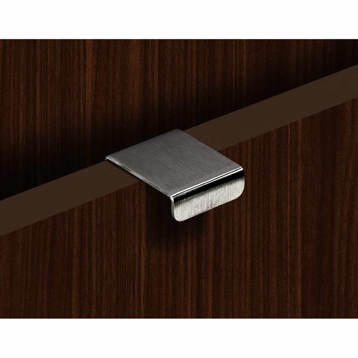 Griff Narni, Bohrabstand 20, L 30 mm, B 37 mm, H 2