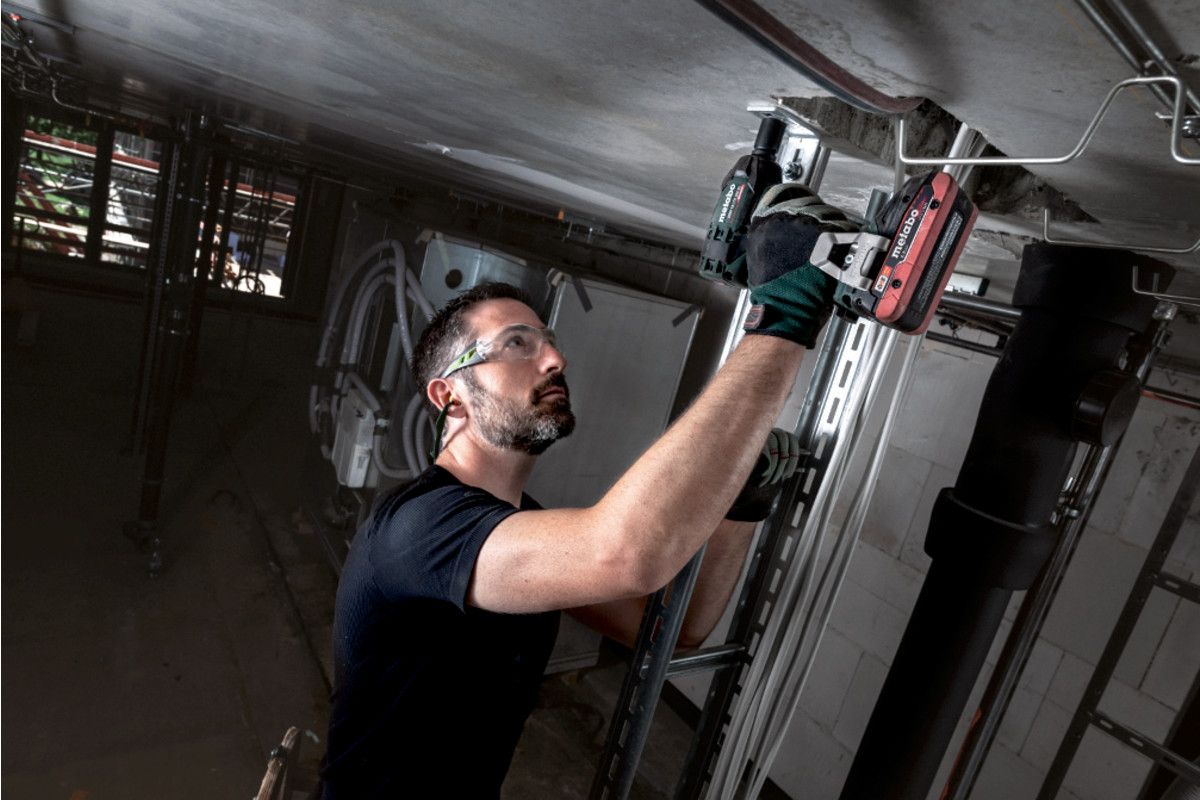 Akku-Schlagschrauber soloSSW 18 LTX 300 BL Metabo ohne Akku ohne Ladegerät metaBOX