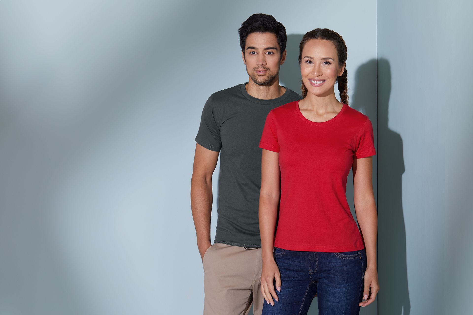 Figurbetontes Rundhals-T-Shirt für Damen