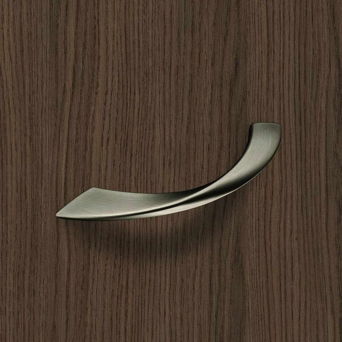Griff Coria, Bohrabstand 128, L 151 mm, B 16 mm, H