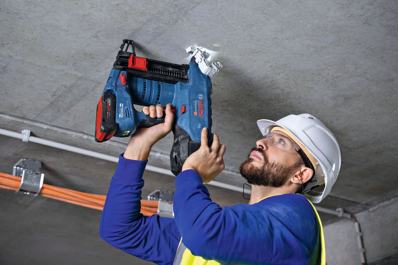 Bosch Akku-Nagler GNB 18V-40