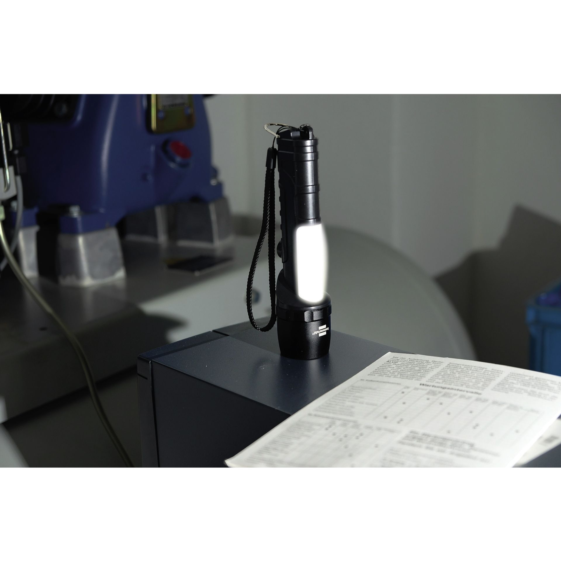 Taschenlampe THL 300 LuxPremium LED