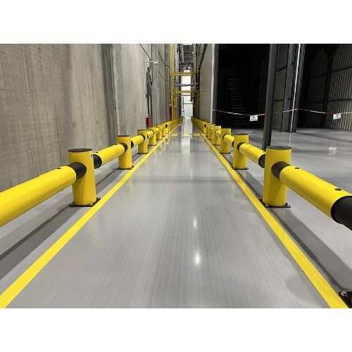 Endpfosten für Barriere Hotel H706xB600xD200 mm schwarz/gelb