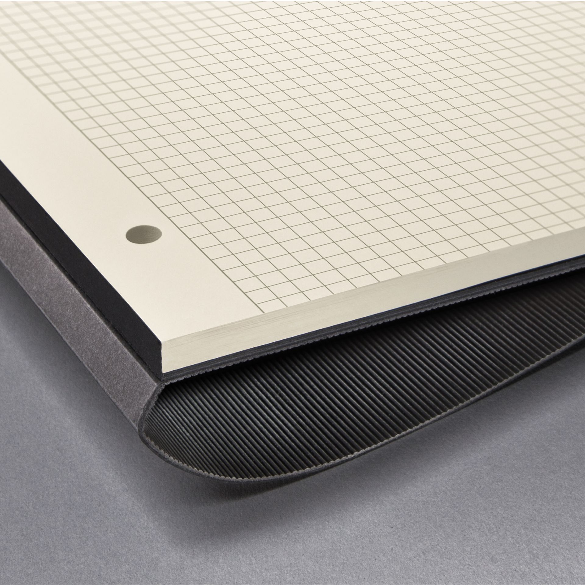 Notizblock Conceptum A4 kar 80g sw
