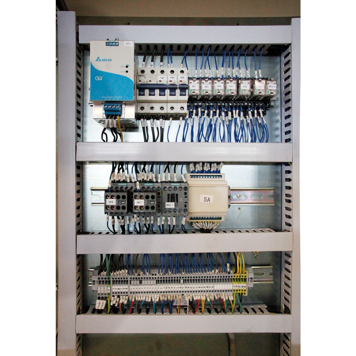 Präzisions-Leit- und Zugspindeldrehmaschine Optimum OPTIturn TX 6222V