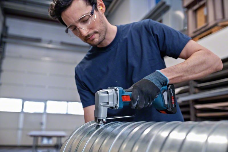 Bosch Akku-Blechschere GSC 18V-16 E