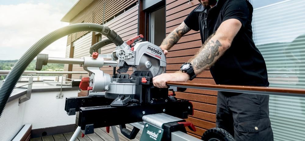 Akku-Kappsäge KGS 18 LTX BL 216 Metabo 1x18,0 V 4,0 Ah Ladegerät ASC 55 Karton