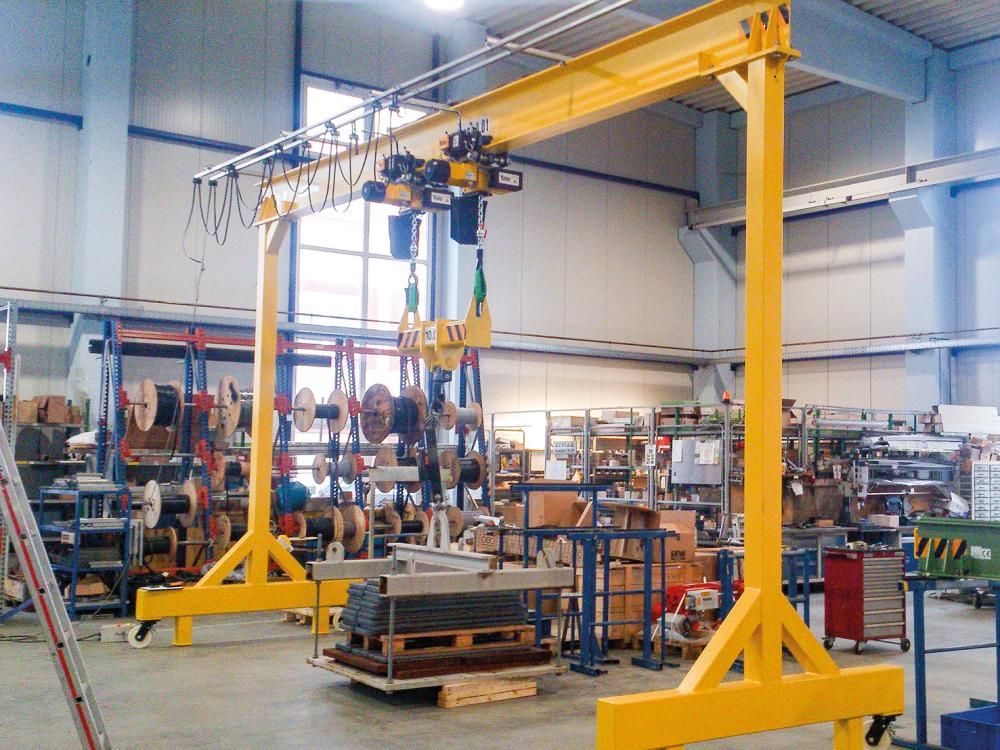 Kleinportalkran-Stahl TDLinkl. E-Zug CPVF 500 kg Ausladung 3000 mm