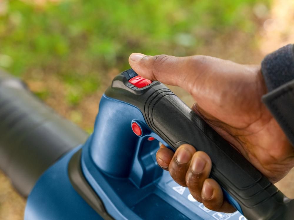 Akku-Gebläse, solo GBL 18V-800 Bosch ohne Akku ohne Ladegerät Karton