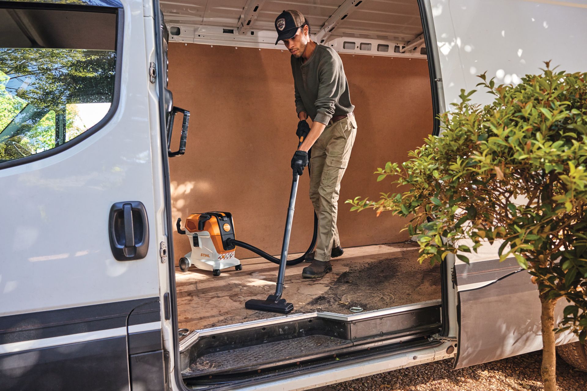 STIHL Akku-Handsauger SEA 100