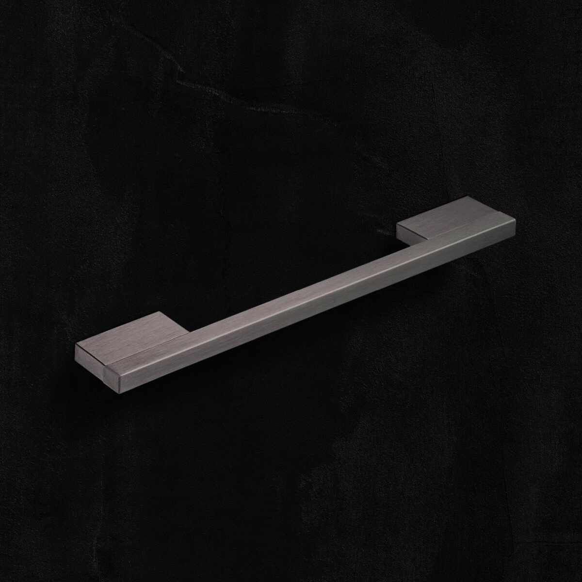 Griff Imperia, Bohrabstand 192, L 220 mm, B 9 mm,