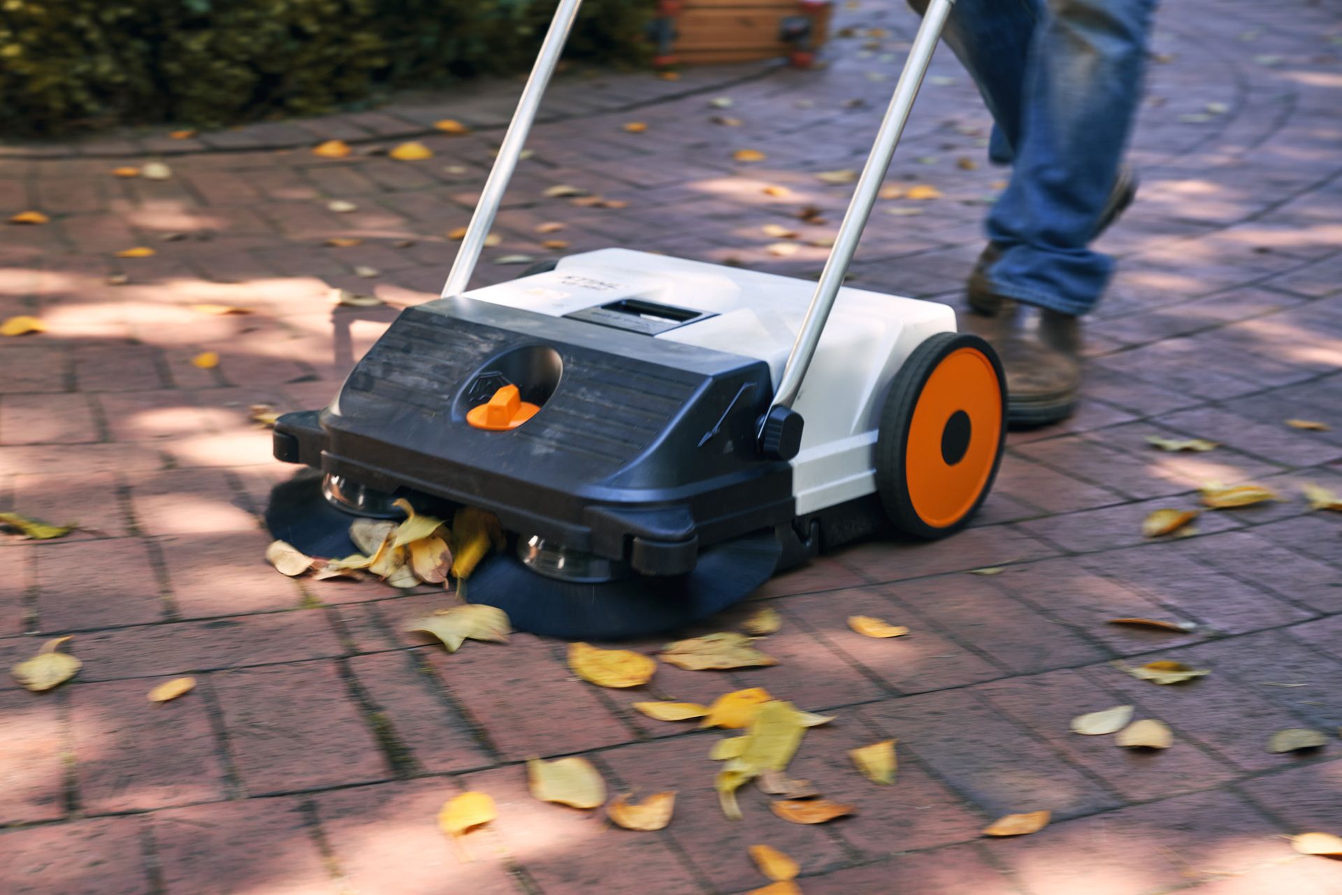 STIHL Kehrmaschine KG 550