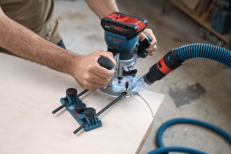 Bosch Akku-Kantenfräse GKF 18V-8