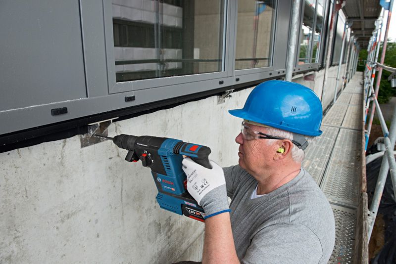 Bosch Akku-Bohrhammer GBH 18V-26F