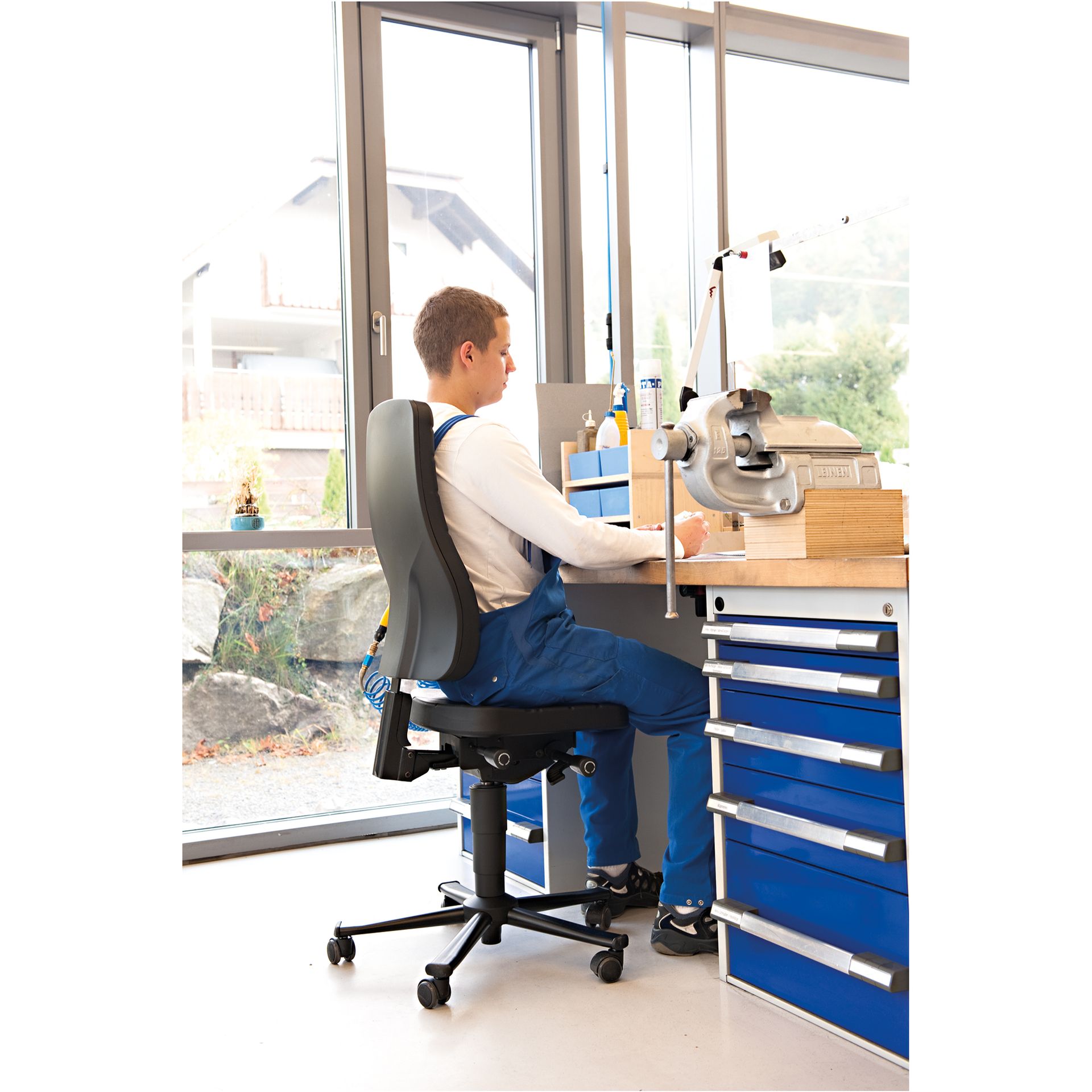 Arbeitsdrehstuhl Highline 2 All-in-One schwarz