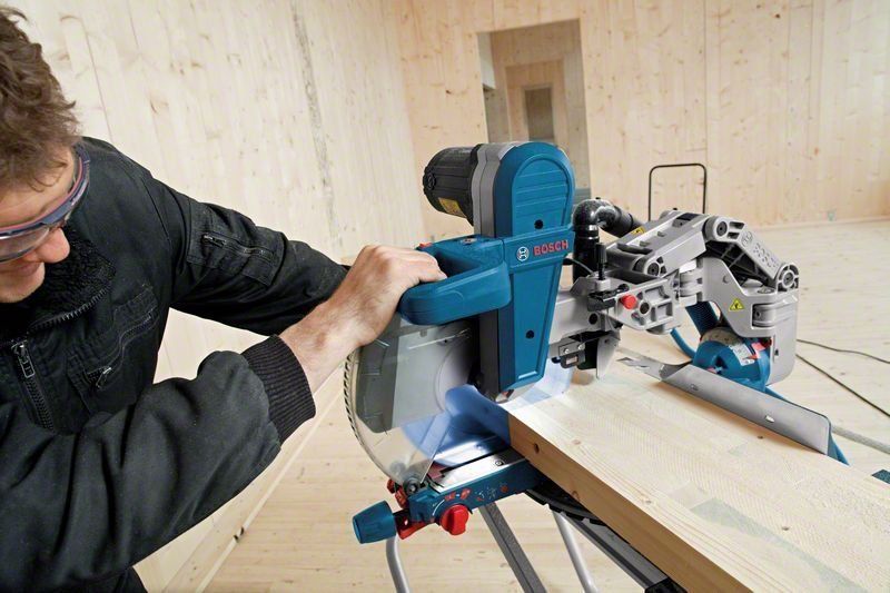 Bosch Kapp- und Gehrungssäge GCM 12 GDL