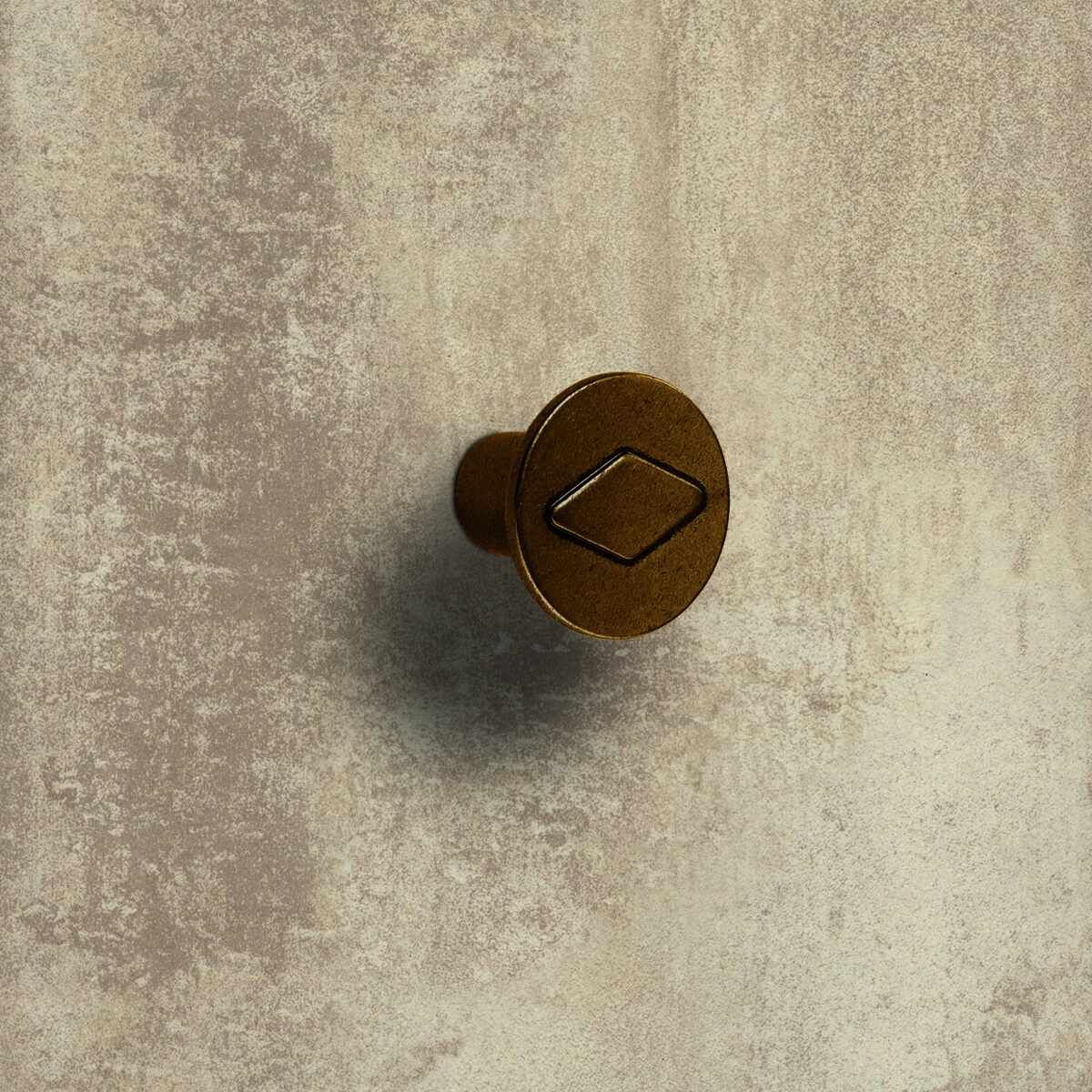 Knopf Barcino, H 25 mm, ø 30 mm, Messing Optik ant