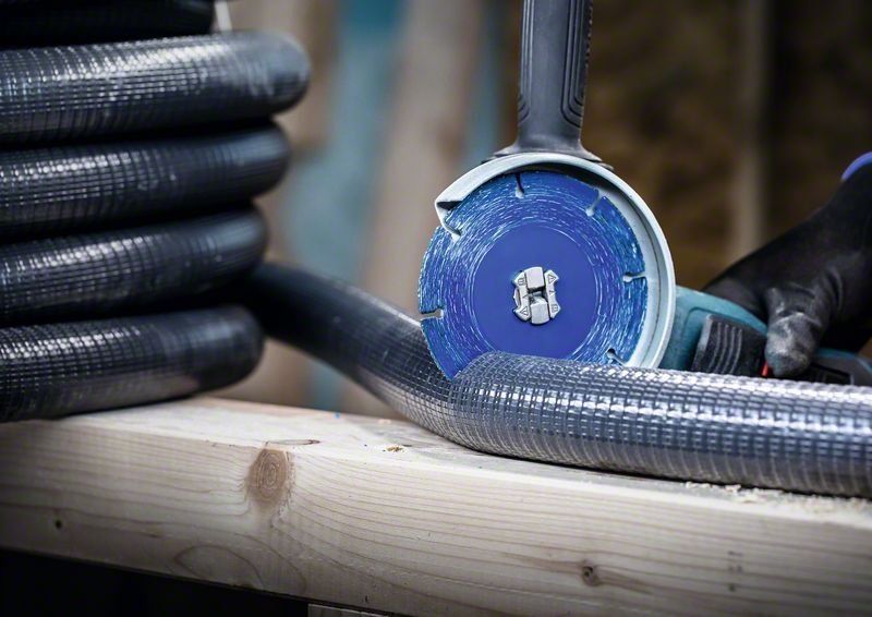 Bosch EXPERT Carbide Multi Wheel X-LOCK Trennscheibe