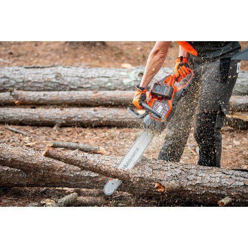Husqvarna Akku-Motorsäge 550i XP inkl. Akku B330X und Ladegerät C750X und Kette