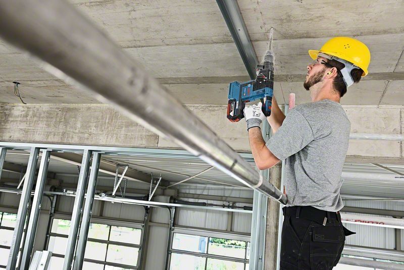 Bosch Akku-Bohrhammer GBH 18V-26
