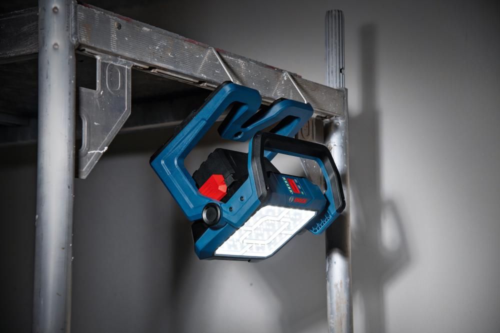Akku-Baustrahler GLI18V-5000 ohne Akku ohne Ladegerät Karton