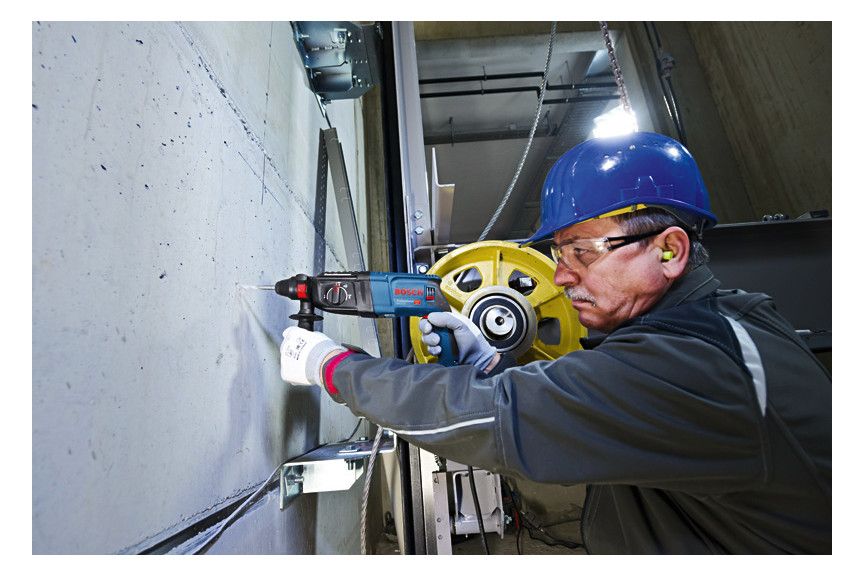 BOSCH Bohrhammer im Koffer