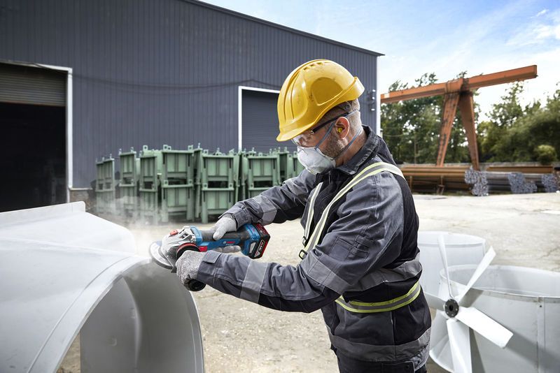 Bosch Akku-Winkelschleifer GWS 18V-11
