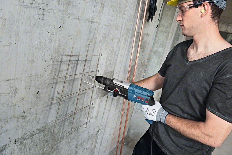 Bosch Bohrhammer GBH 2-28 F