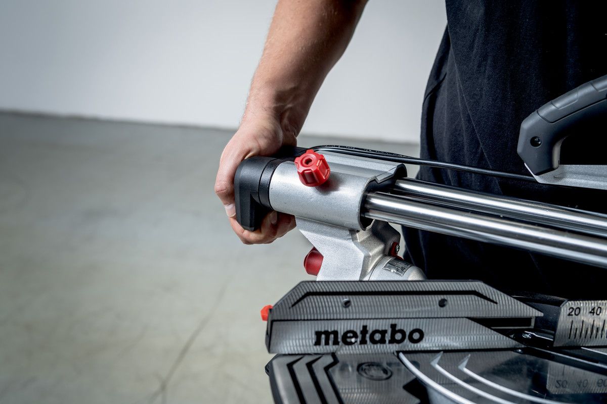 Kapp- und Gehrungssäge KGS 305 M Metabo