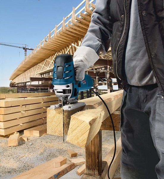 Bosch Stichsäge GST 150 CE