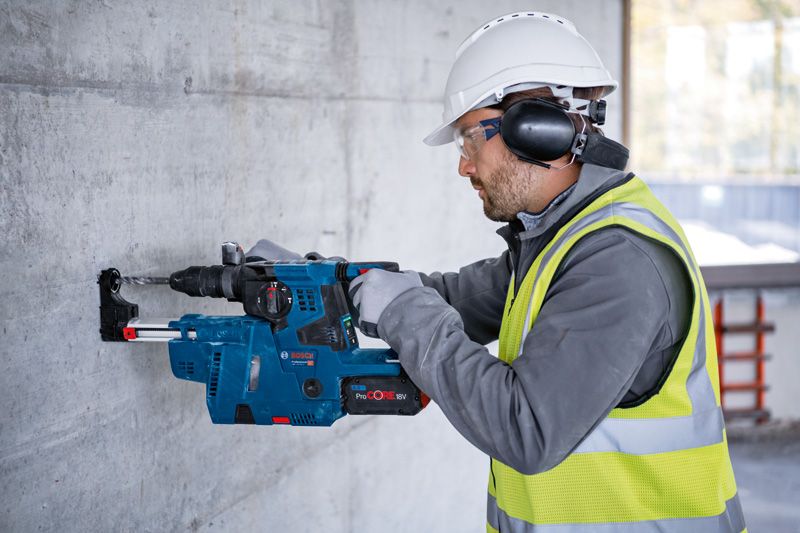 Bosch Akku-Bohrhammer GBH 18V-28 CF