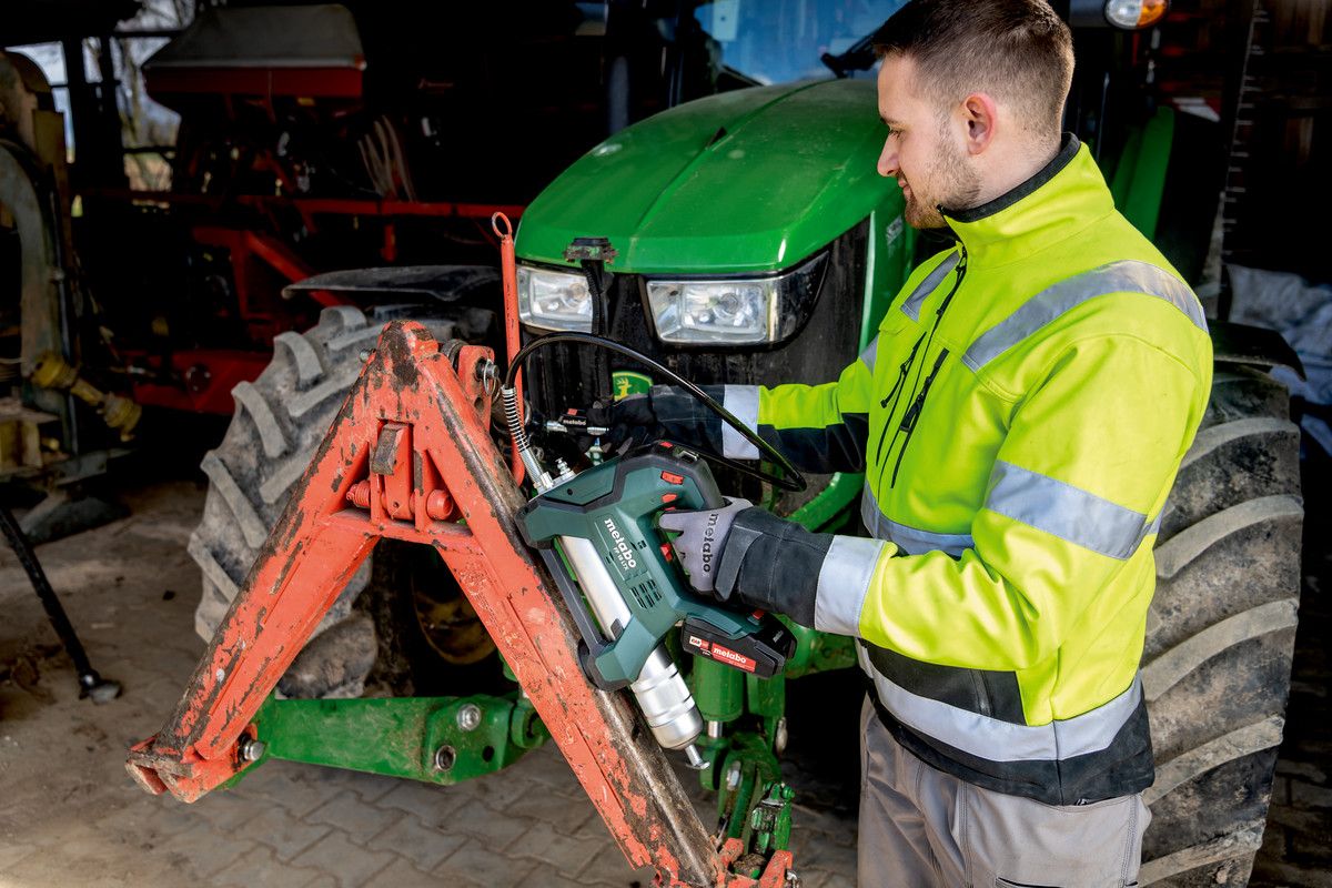 Akku-Fettpresse solo FP 18 LTX Metabo ohne Akku ohne Ladegerät Karton
