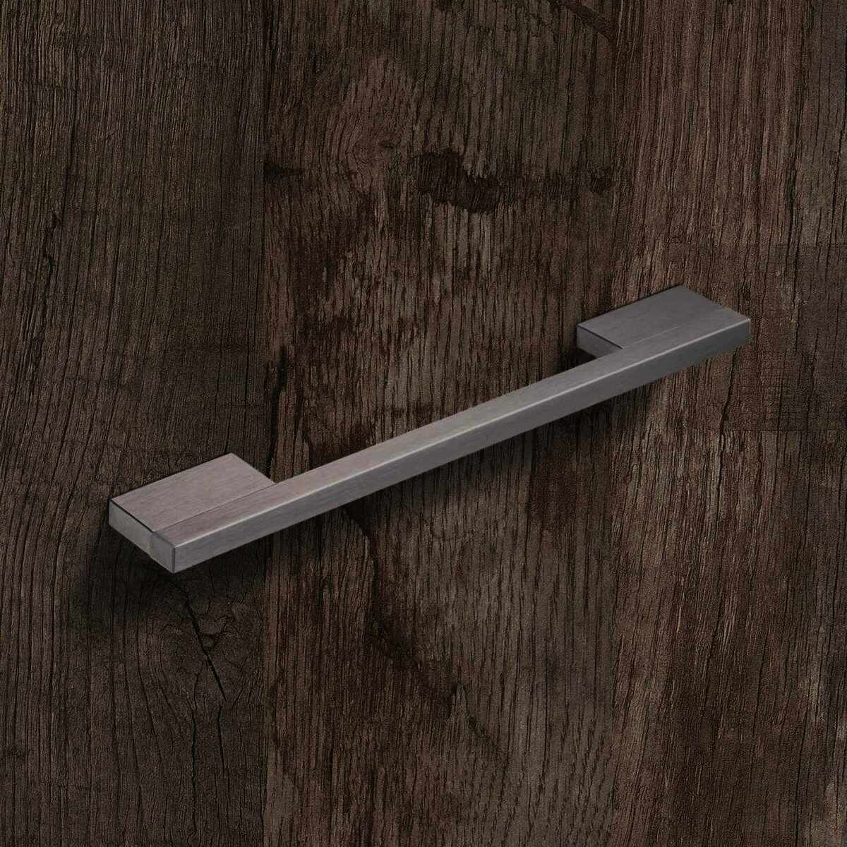 Griff Imperia, Bohrabstand 192, L 220 mm, B 9 mm,