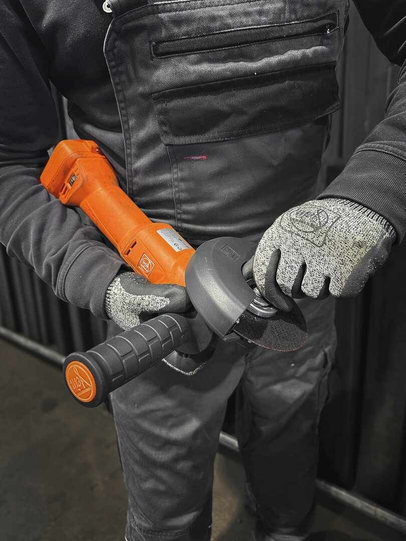 FEIN Akku-Winkelschleifer Ø 125 mm CCG 18-125-12 AS