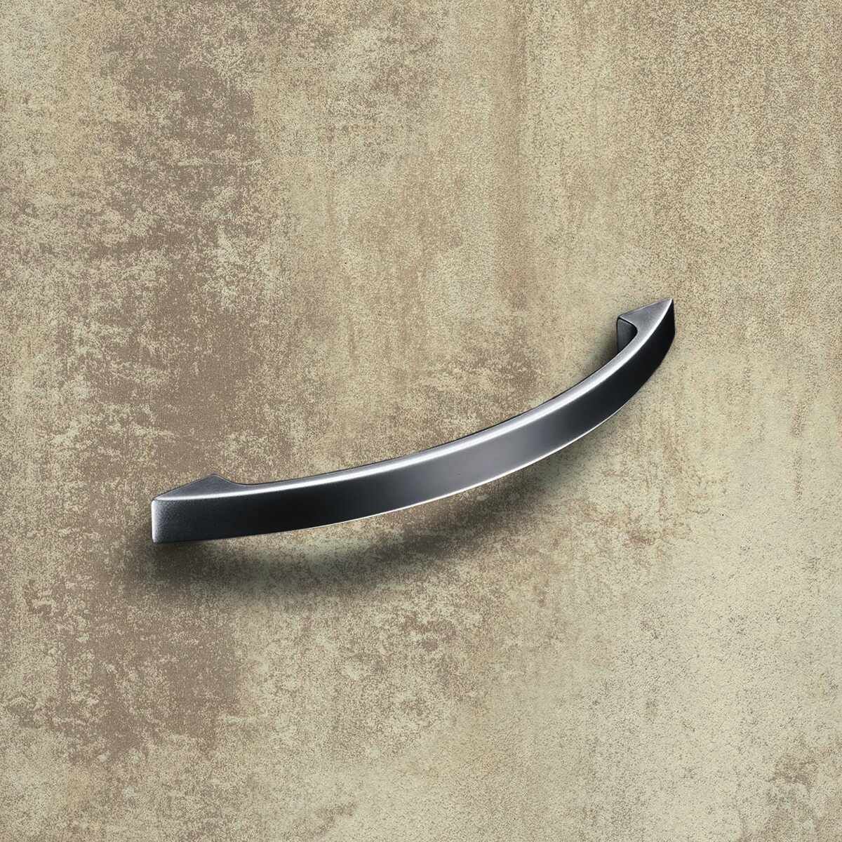 Griff Tolosa, Bohrabstand 96, L 126 mm, B 10 mm, H