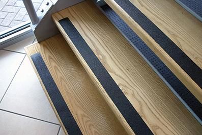 Anti-Rutsch Klebeband Gripfoot schwarz B25mm x L18,30 m