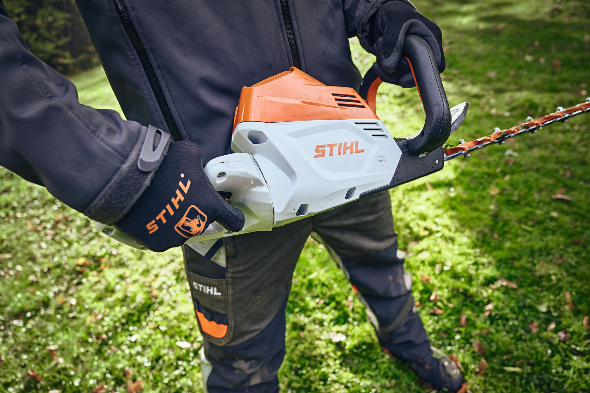 STIHL Akku-Heckenschere HSA 100