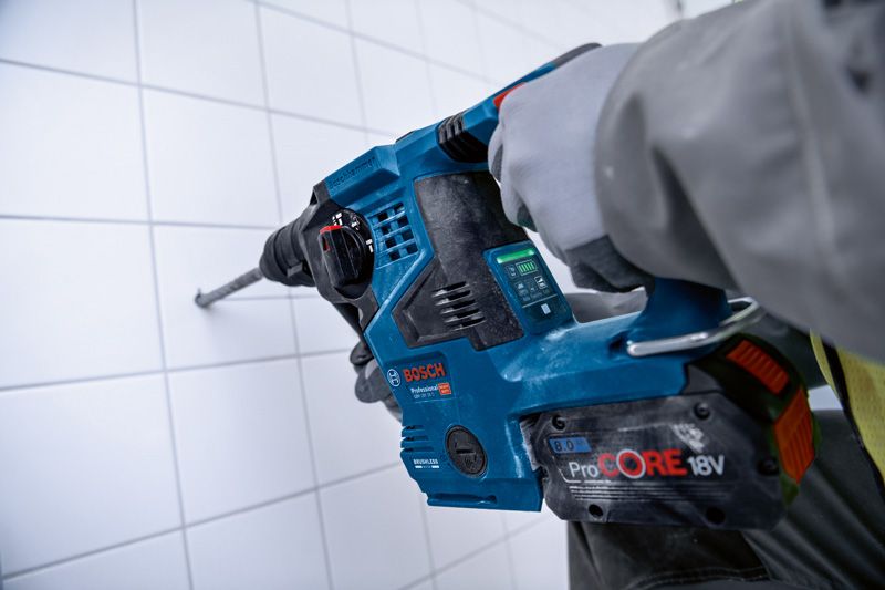 Bosch Akku-Bohrhammer GBH 18V-28 C