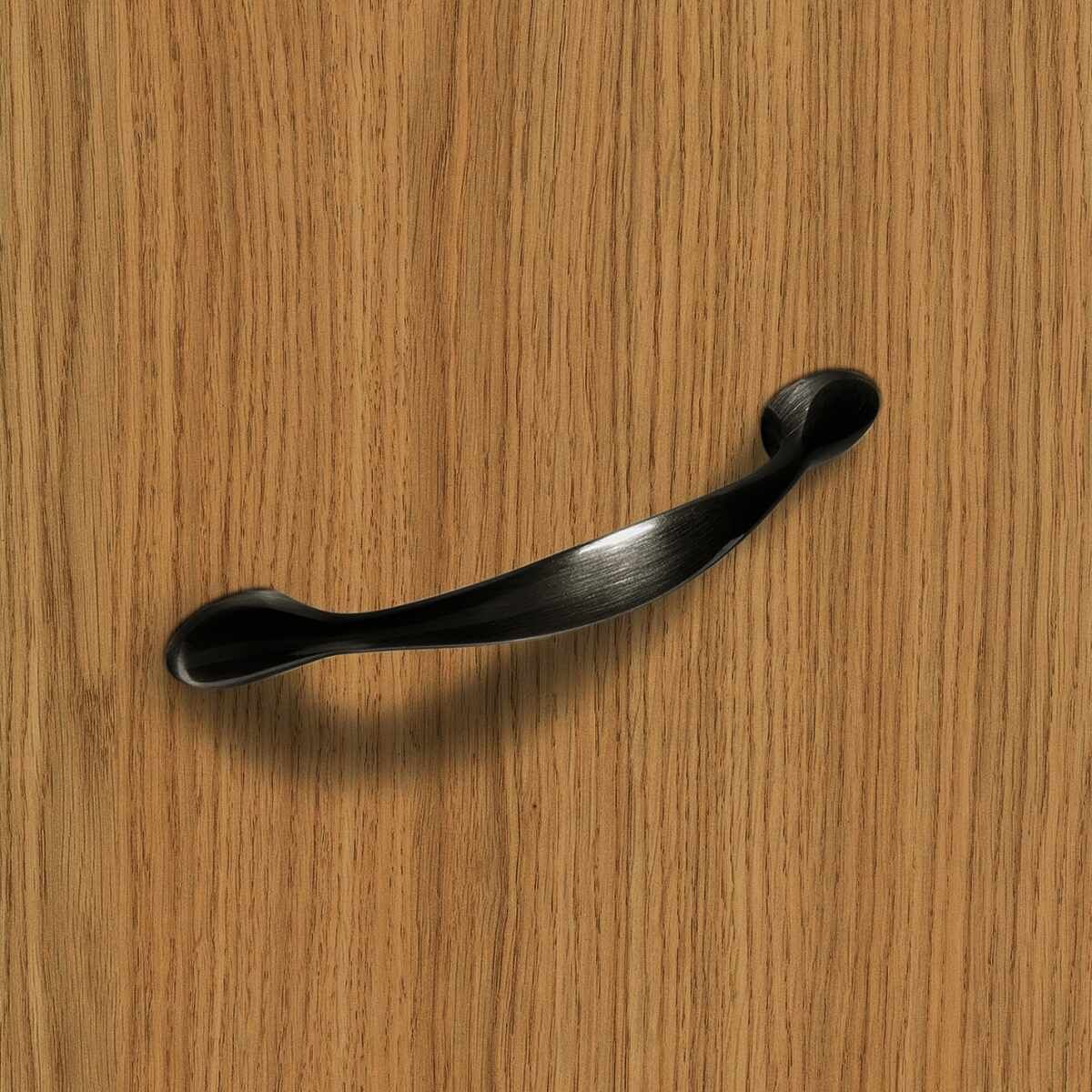 Griff Haida, Bohrabstand 96, L 126 mm, B 13 mm, H