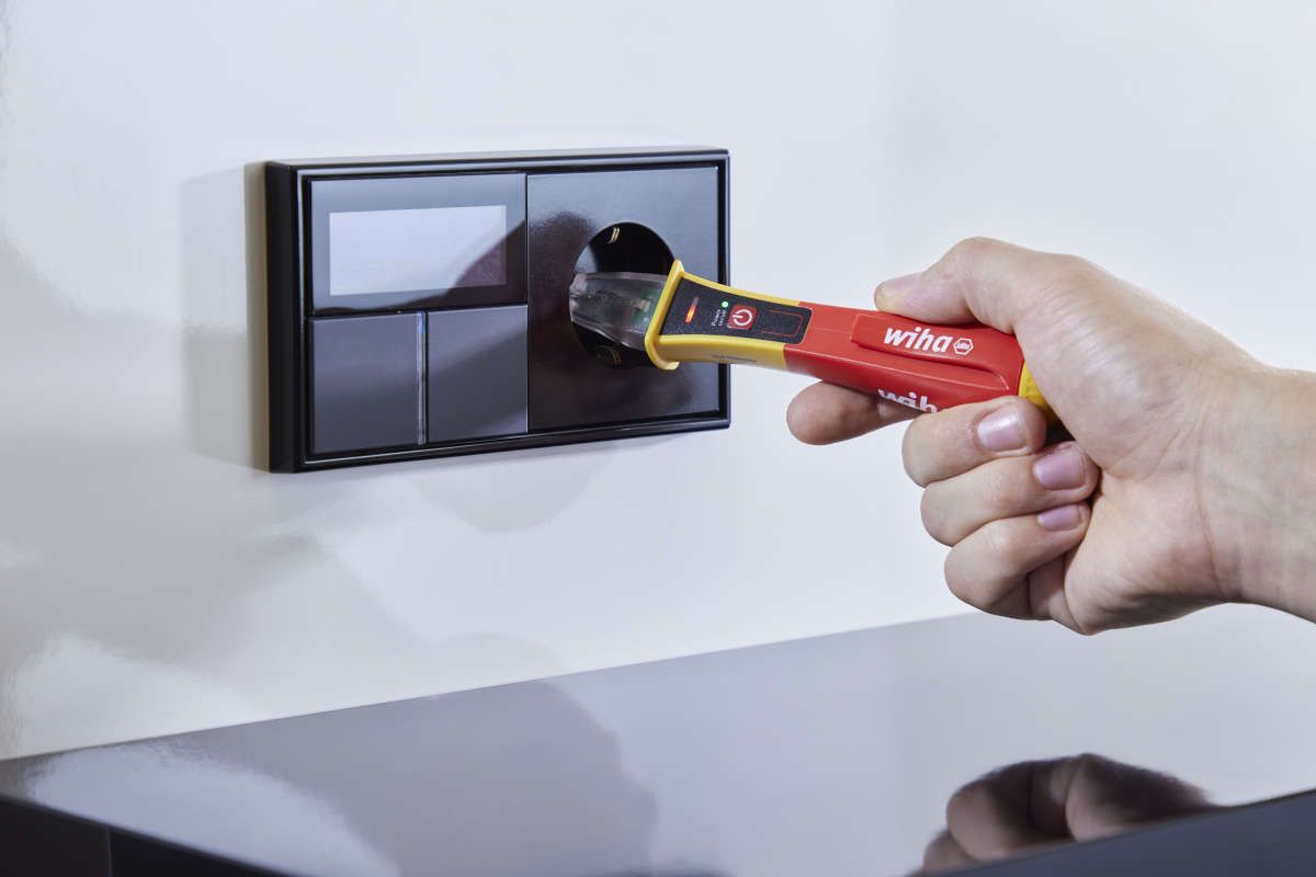 Wiha Spannungsprüfer Volt Detector berührungslos, einpolig, 90 - 1.000 V AC inkl. 2x AAA-Batterien (43798)